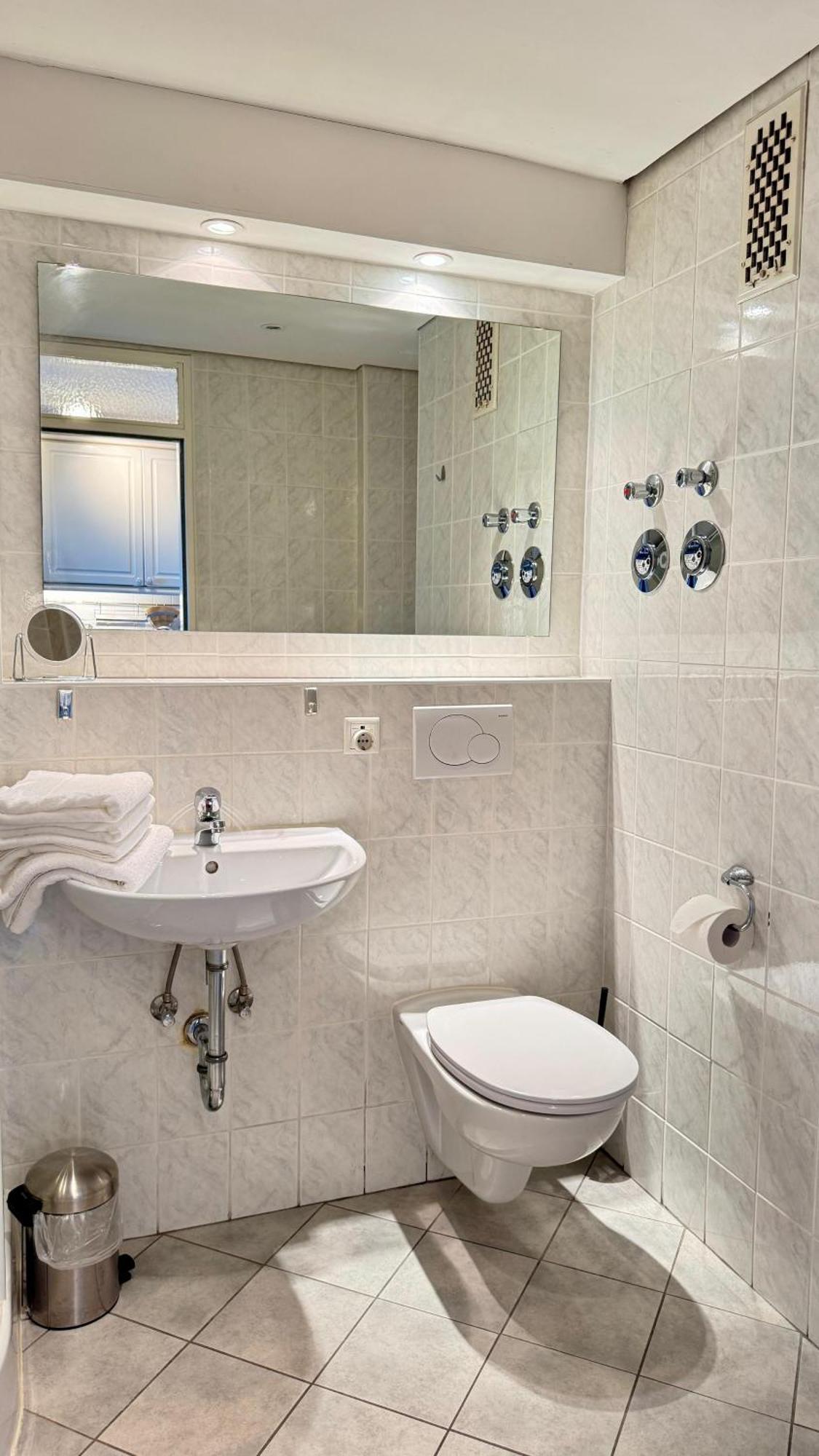 1-78, Seeseite, Haus Metropol, 4 Etage Westerland Luaran gambar